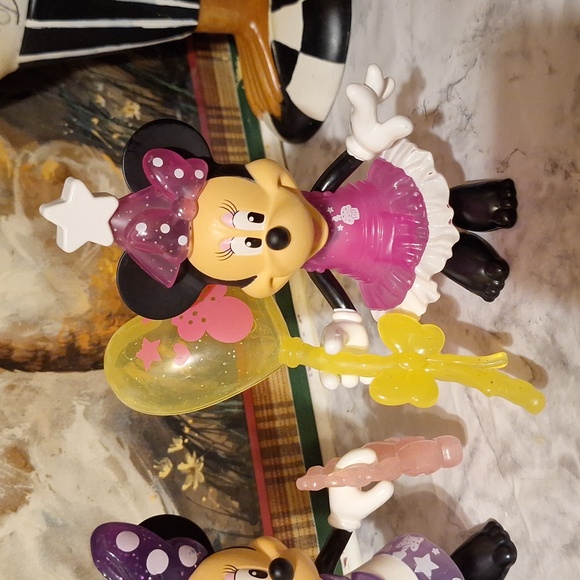 Disney Minnie & Daisy Duck dress up - Picture 4 of 9